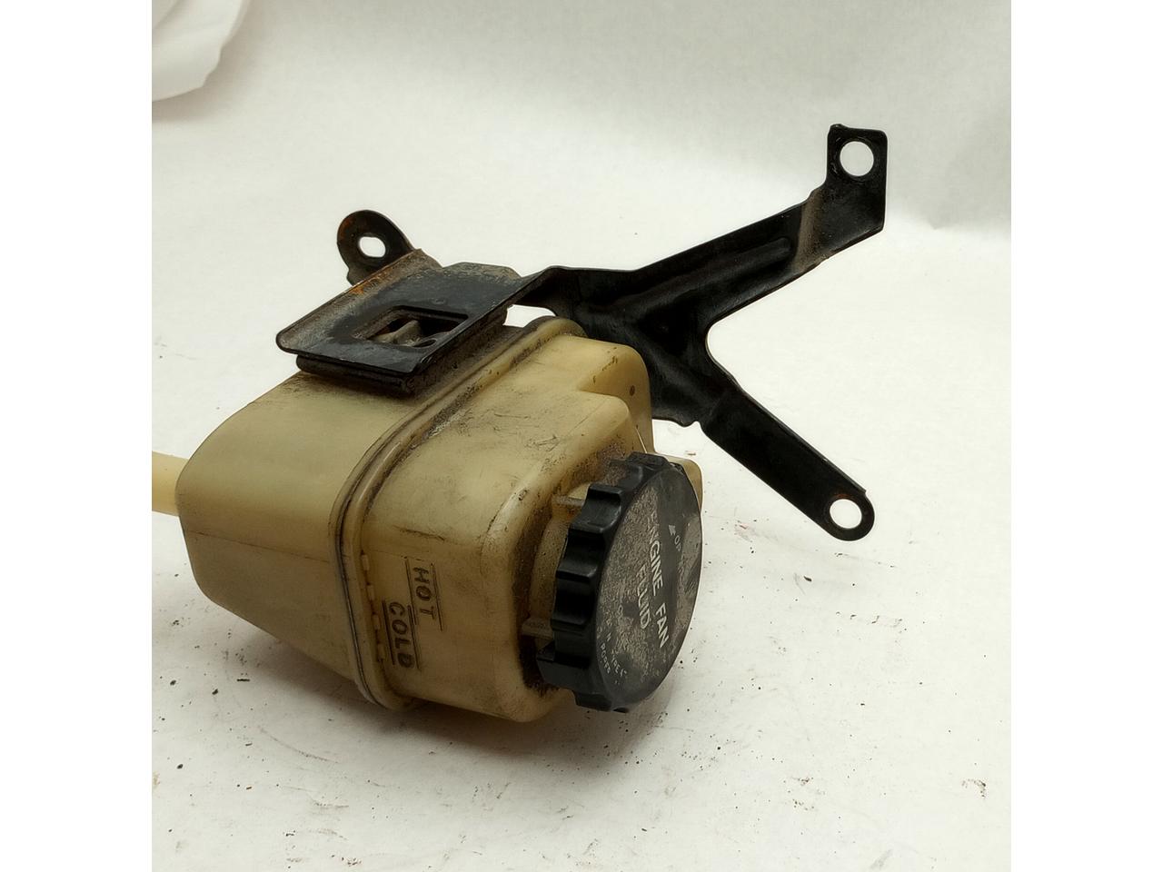Lexus SC400 Engine Fan Fluid Reservoir