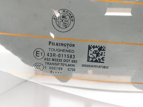 Alfa Romeo Giulia Rear Glass