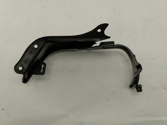 BMW Z4 Driver Left Rear Tail Lamp Bezel