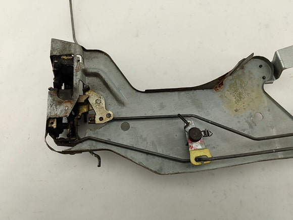 Buick Reatta Passenger Right Front Door Lock Latch