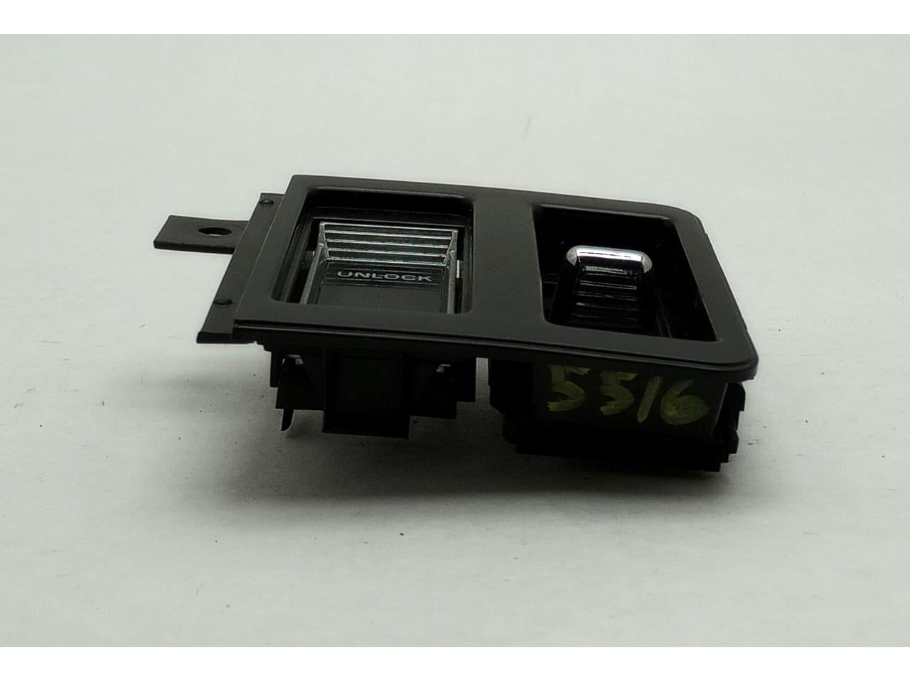 Buick Reatta Passenger Right Front Door Lock Switch - 0