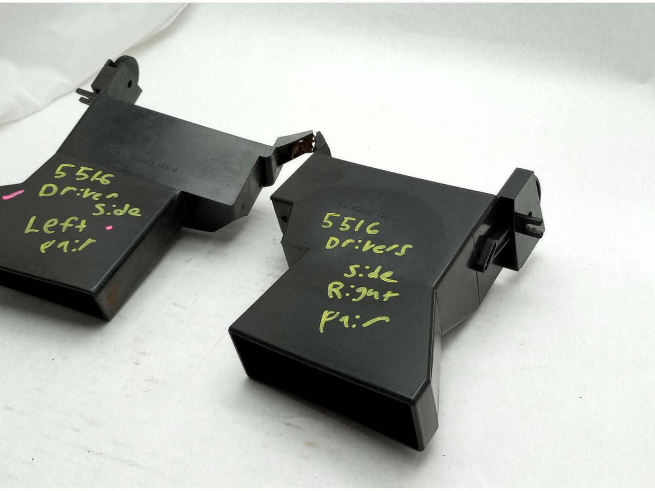 Buick Reatta Pair Of Dashboard Air Ducts