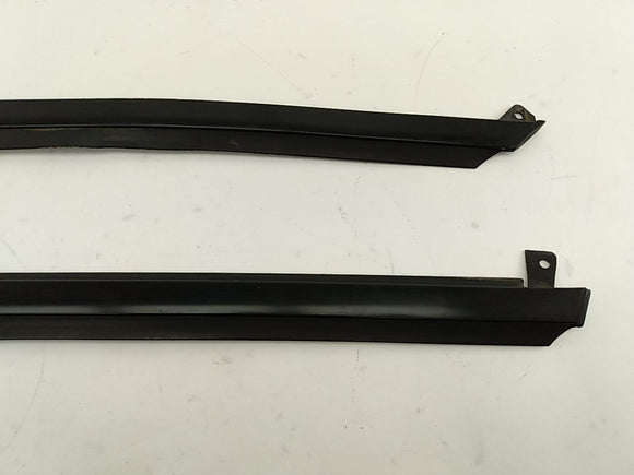 Buick Reatta Pair Of Front Outer Window Sweeps