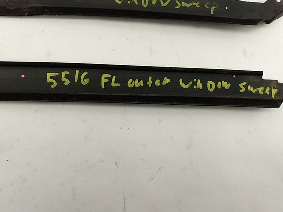 Buick Reatta Pair Of Front Outer Window Sweeps