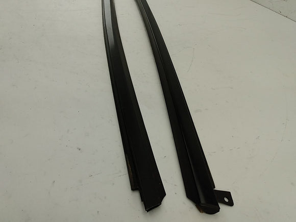 Buick Reatta Pair Of Front Outer Window Sweeps