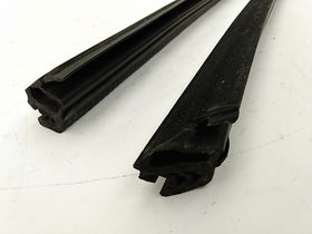 Buick Reatta Pair Of Front Inner Door Window Seals - 0