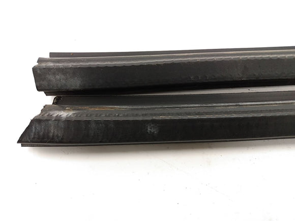 Buick Reatta Pair Of Front Inner Door Window Seals