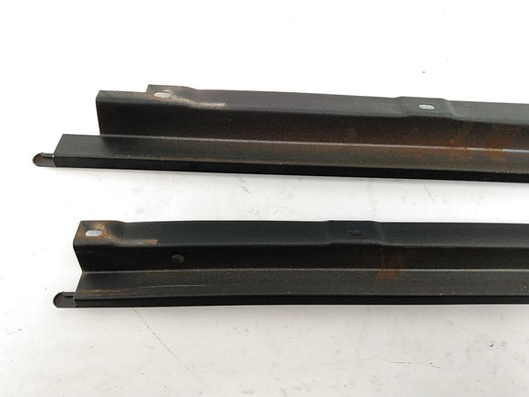 Buick Reatta Pair Of Front Door Panel Retainers