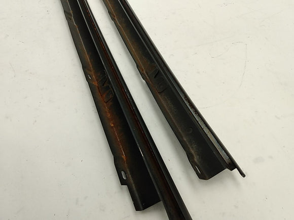 Buick Reatta Pair Of Front Door Panel Retainers