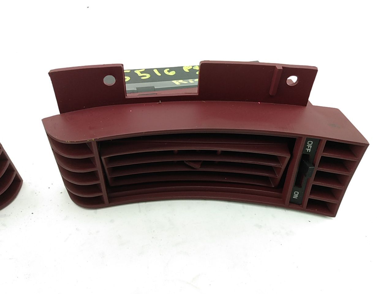 Buick Reatta Pair Of Dash Air Vent Grilles