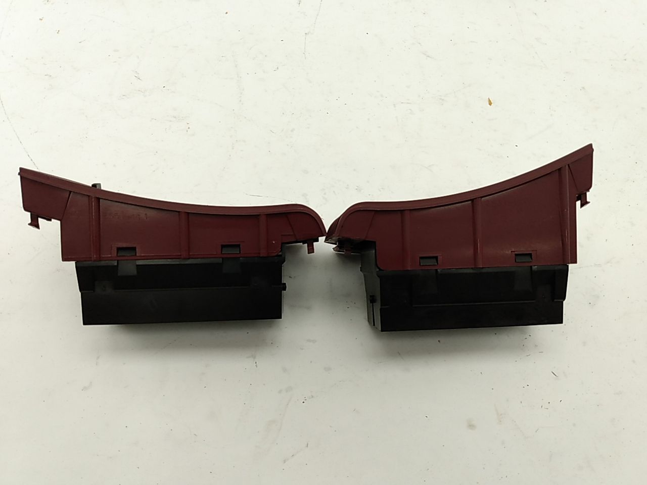 Buick Reatta Pair Of Dash Air Vent Grilles