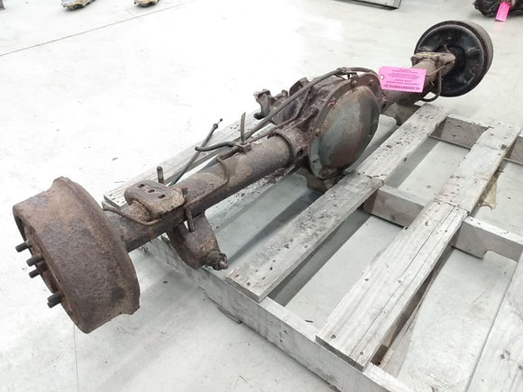 Jeep Cherokee Complete Rear Axle Assembly