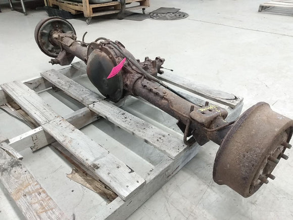 Jeep Cherokee Complete Rear Axle Assembly