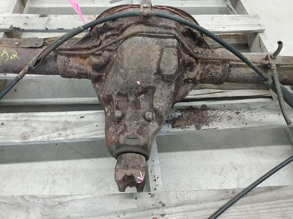 Jeep Cherokee Complete Rear Axle Assembly