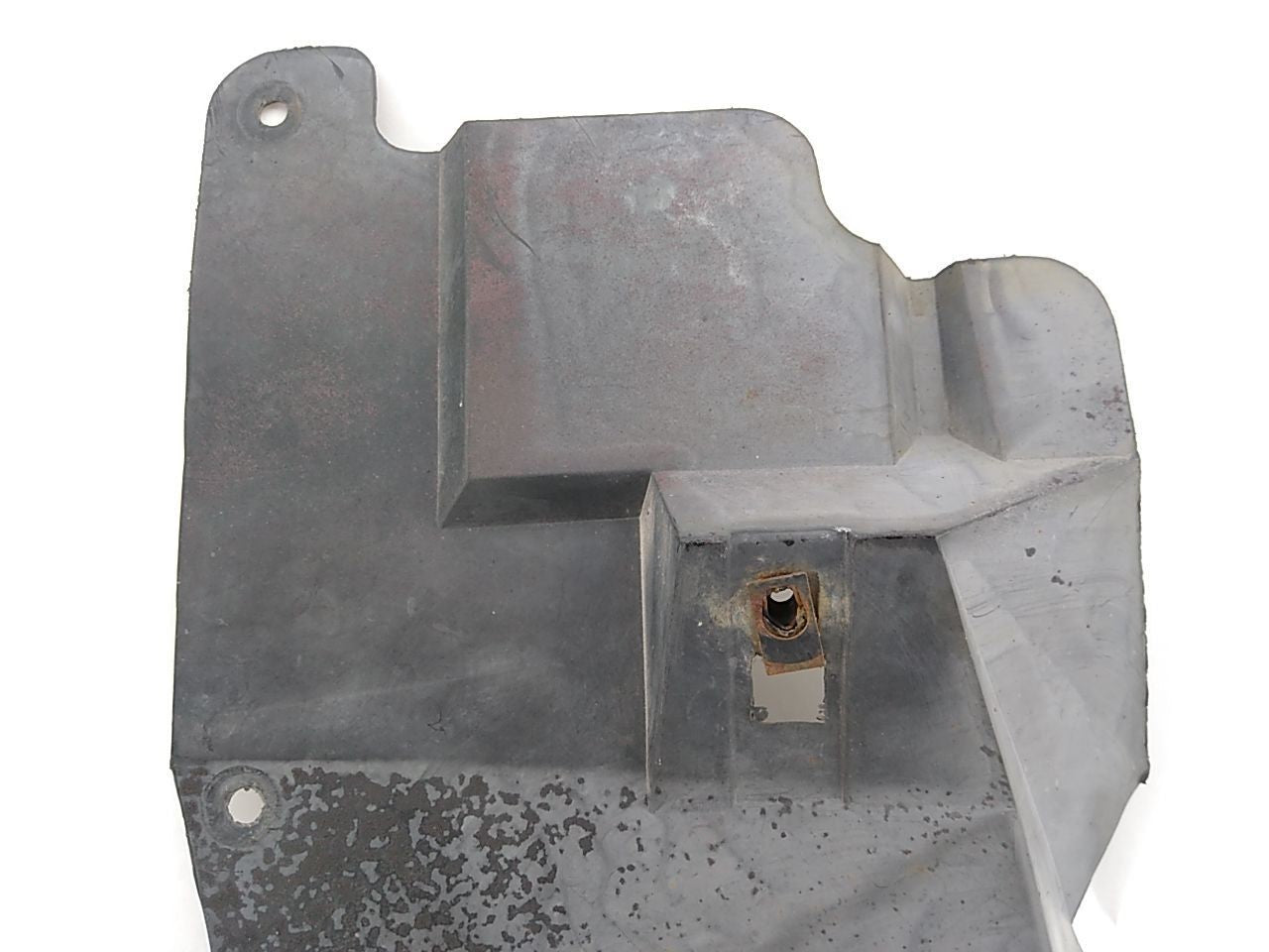 Buick Reatta Passenger Right Front Inner Fender Splash Shield