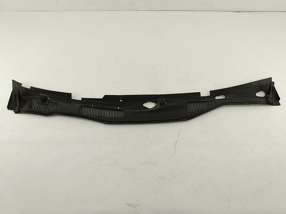 Buick Reatta Front Windshield Cowl Vent Panel