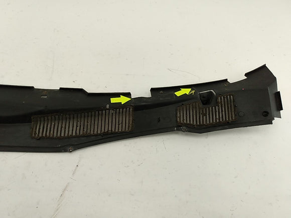 Buick Reatta Front Windshield Cowl Vent Panel