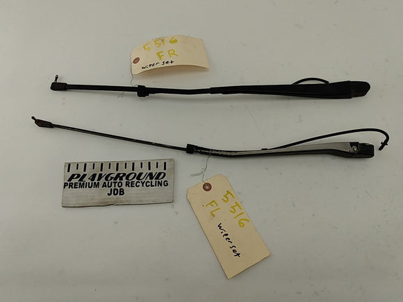 Buick Reatta Pair Of Windshield Wiper Arms