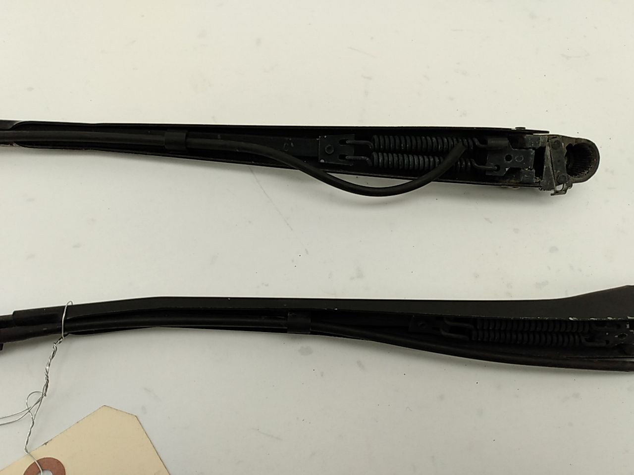 Buick Reatta Pair Of Windshield Wiper Arms