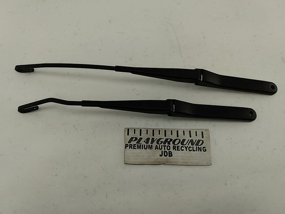 BMW Z4 Pair Of Windshield Wiper Arms