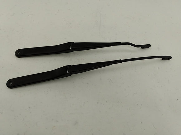 BMW Z4 Pair Of Windshield Wiper Arms