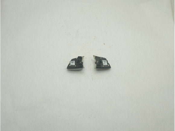 BMW Z4 Pair Of Steering Wheel Switches