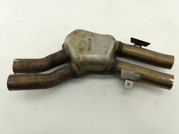 BMW Z4 Center Exhaust Muffler Pipe