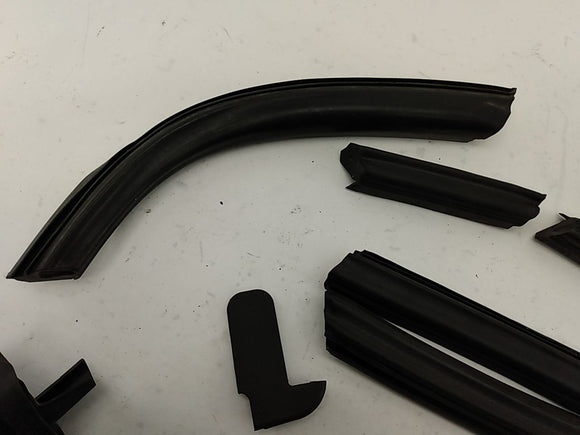 BMW Z4 Set Of Convertible Top Seals