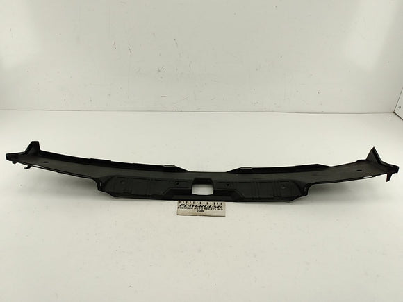 BMW 323i Rear Trunk Boot Tail Edge Trim Panel