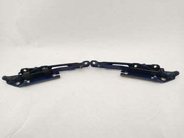 BMW 323i Pair Of Trunk Lid Hinge Brackets - 0