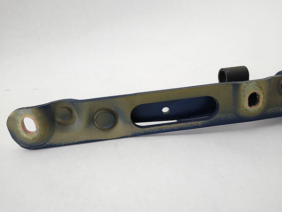 BMW 323i Pair Of Trunk Lid Hinge Brackets