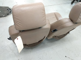 BMW 323i Pair Of Front Seat Set - 0