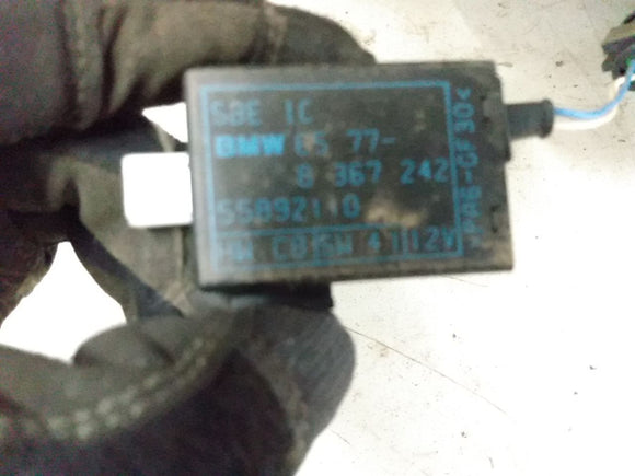 BMW 323i Pair Of Front Seat Set