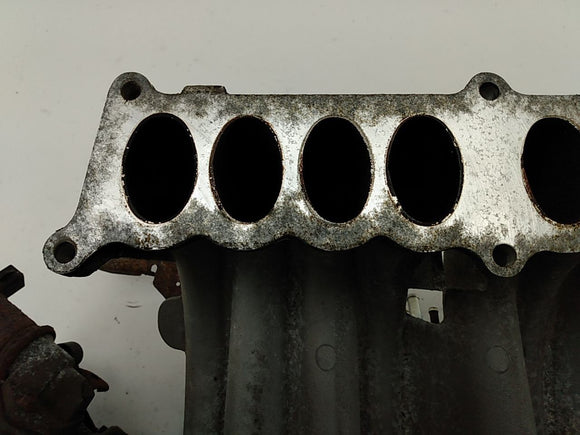 Ford Bronco Upper Intake Manifold & Throttle body