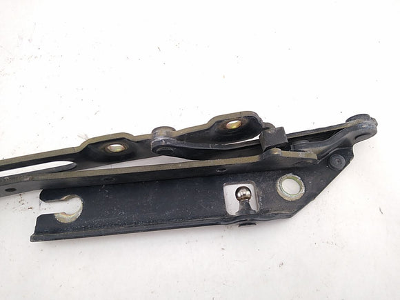 BMW 328i Pair Of Trunk Lid Hinge Brackets