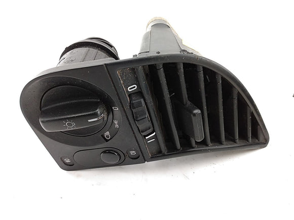 BMW 323i Pair Of Dash Air Vents & Headlight Switch