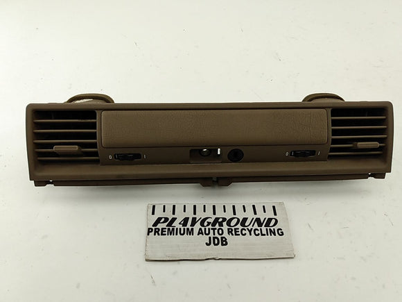 BMW 323i Passenger Right Dashboard Air Vent