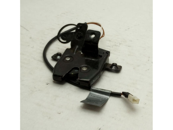 BMW 328i Trunk Lock Latch