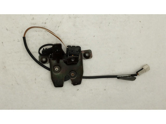 BMW 323i Trunk Lock Latch