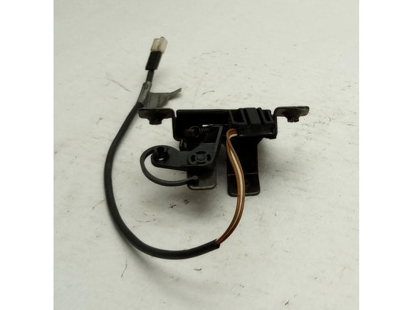 BMW 323i Trunk Lock Latch