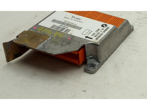 BMW 323i Airbag Control Module