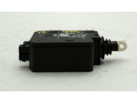 BMW 323i Trunk Lock Latch Actuator - 0