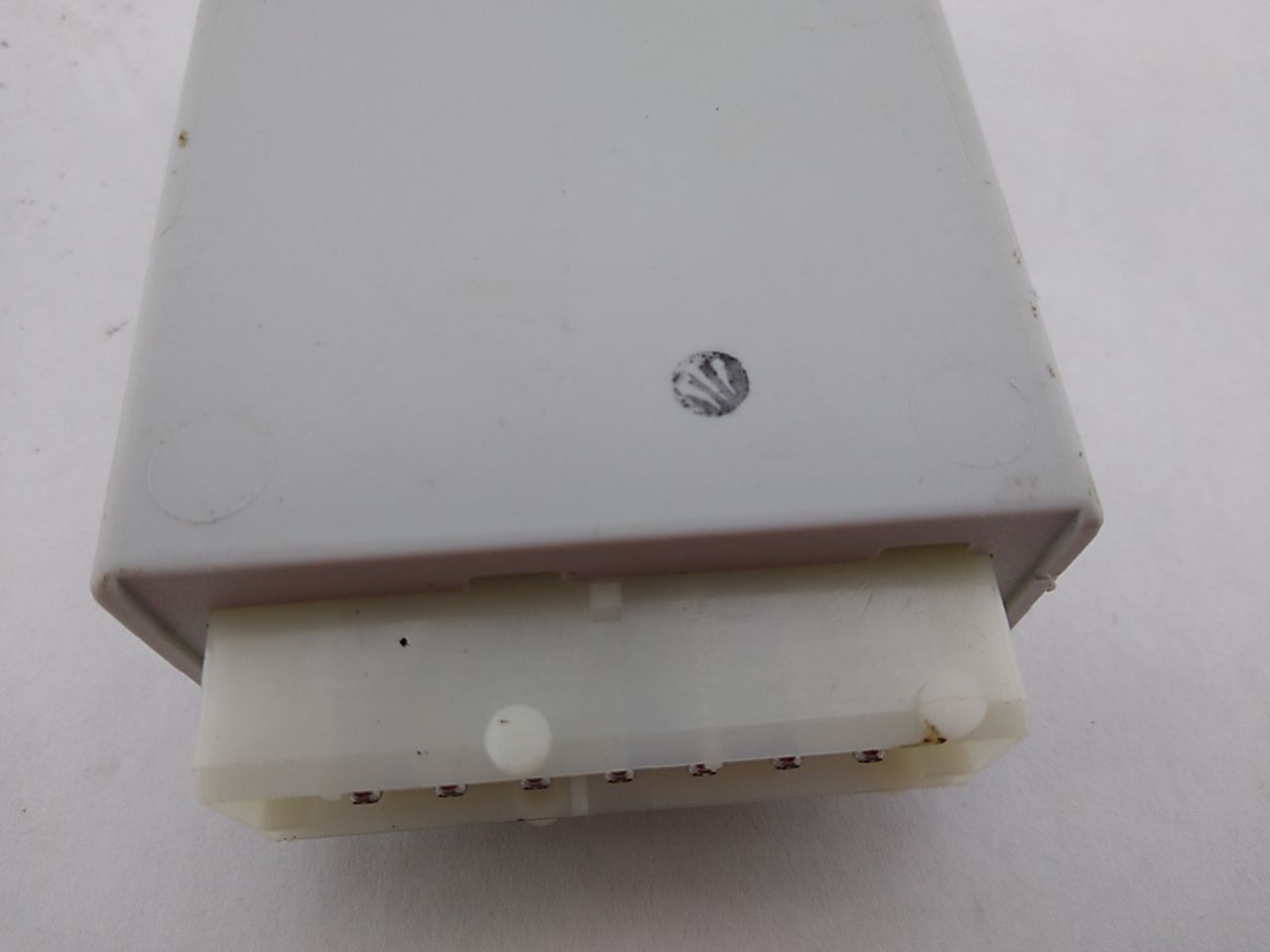 BMW 328i Rear Window Motor Control Module