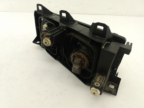 BMW 323i Passenger Right Headlight