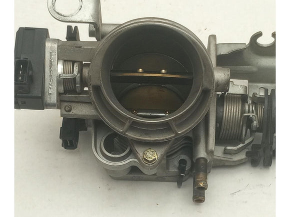 BMW 323i Throttle Body