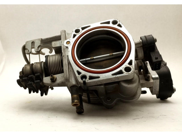 BMW 323i Throttle Body