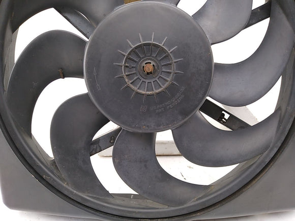 BMW 323i Radiator Fan Motor