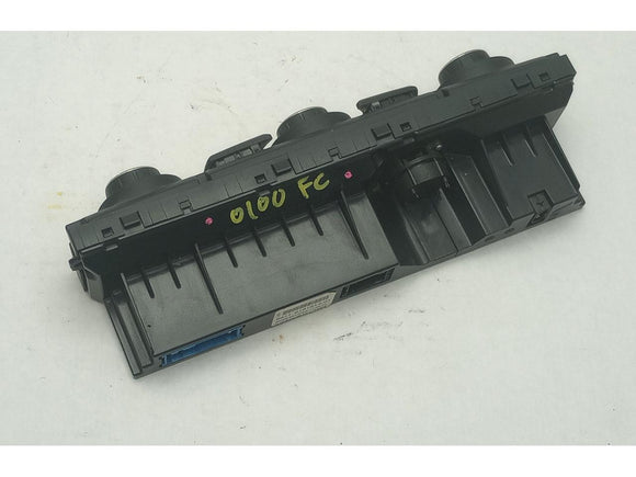 BMW 650i Climate Control Switch