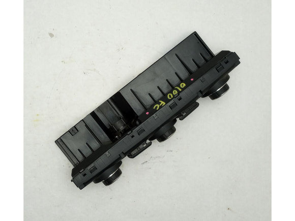 BMW 650i Climate Control Switch