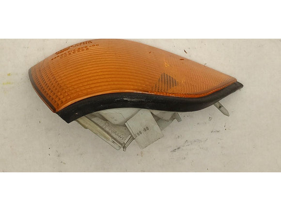 BMW 328i Passenger Right Front Turn Signal Light